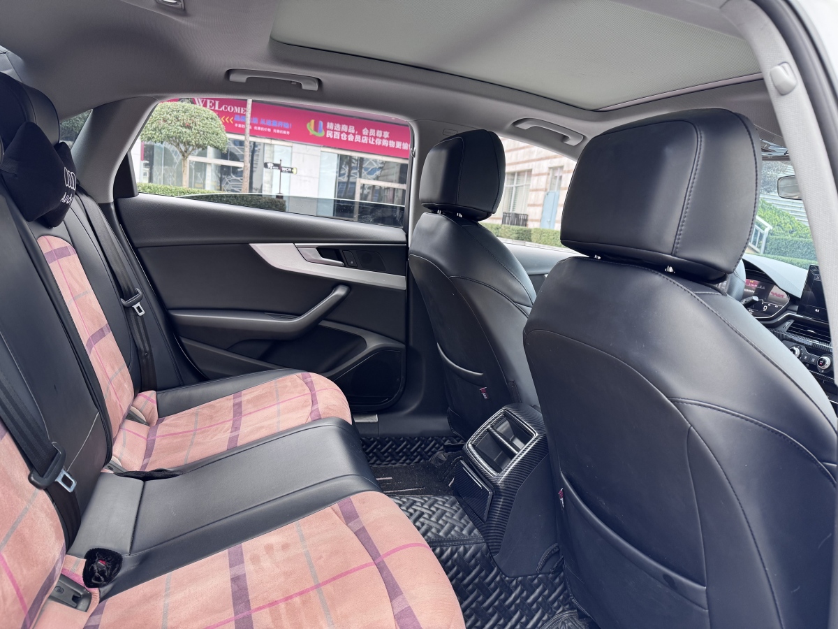 Audi A4L 2020 car image #8