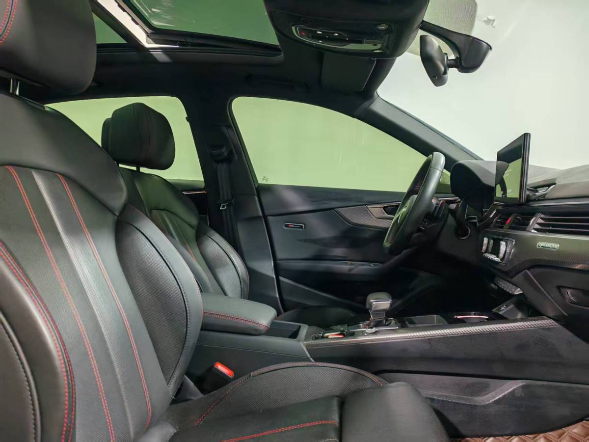 Audi A4L 2022 car image #8