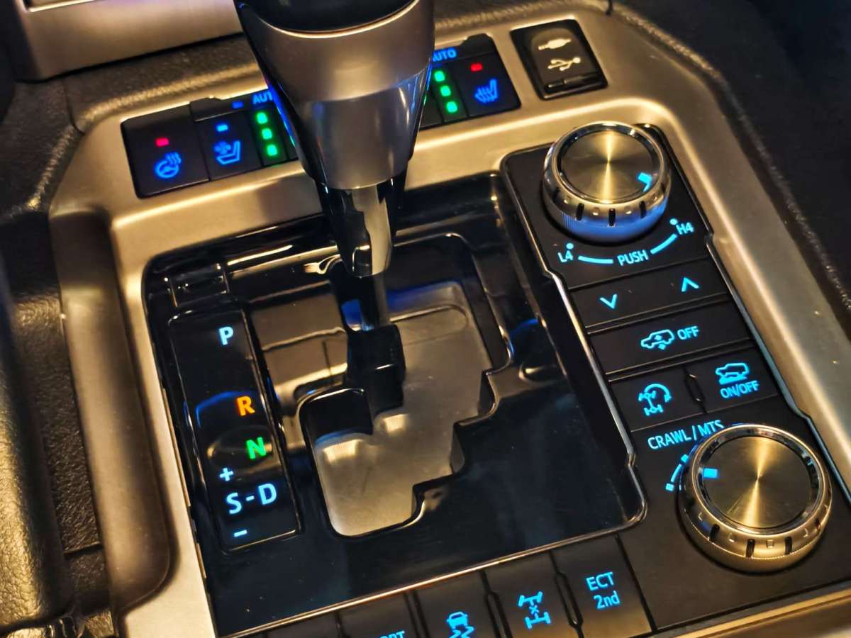 Toyota 2018 #8 Toyota 2018 car image #8