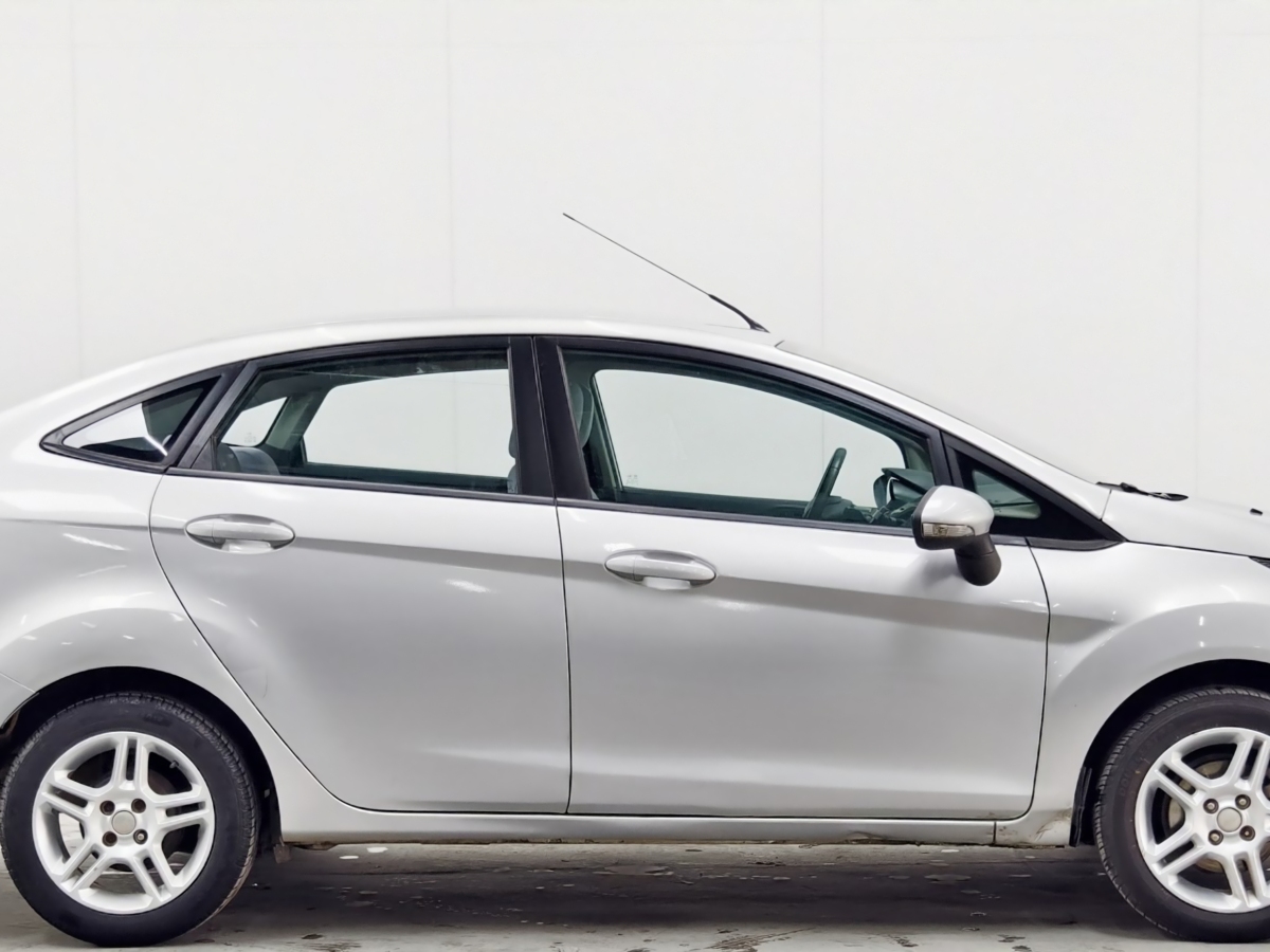 Ford Fiesta 2014 #8 Ford Fiesta 2014 car image #8