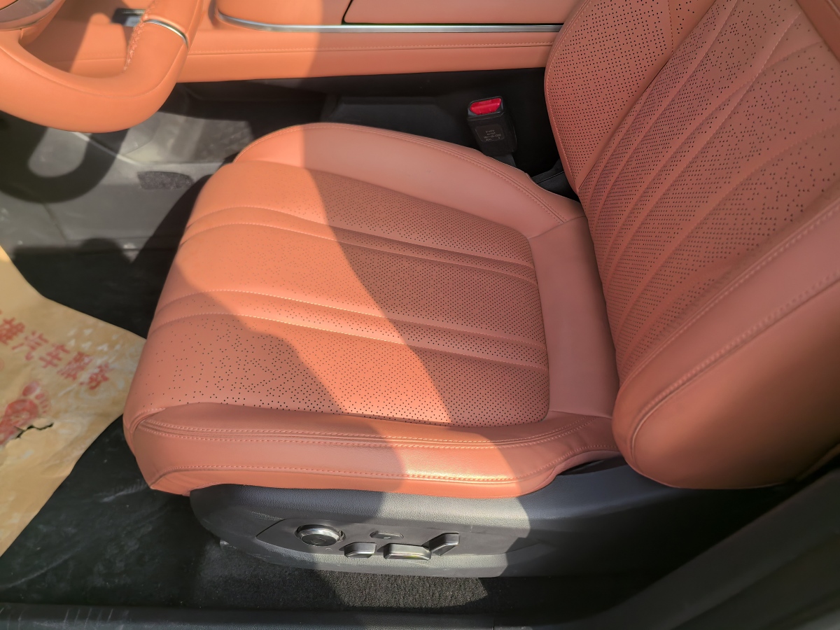 Deepal S07 2025 #8 Deepal S07 2025 car image #8