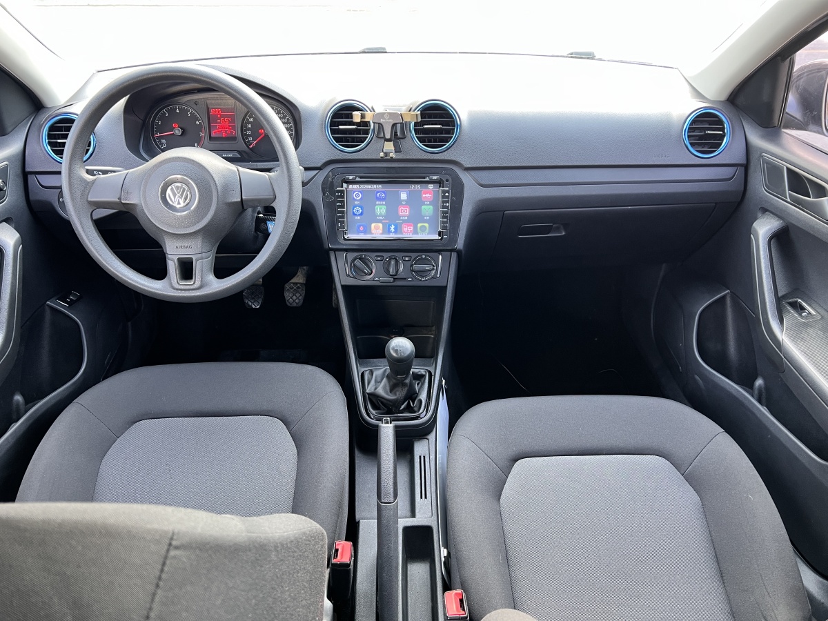 Volkswagen Jetta 2016 immagine di auto #8