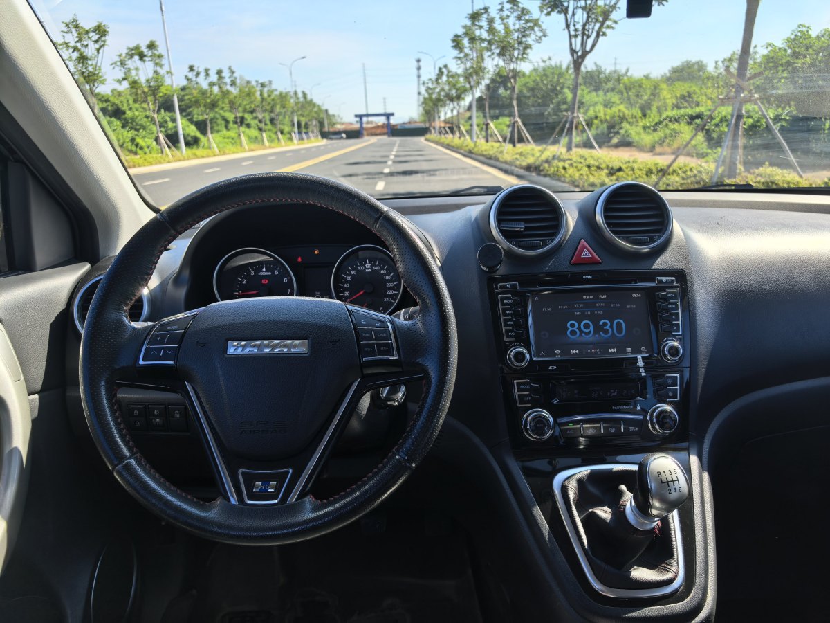 Haval H6 2016 car image #8