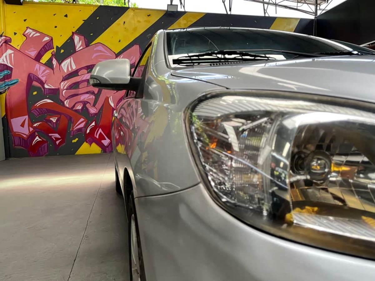 Great Wall C30 2012 car image #8