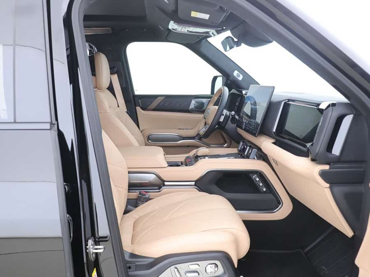 FangChengBao Leopard 8 2025 car image #8