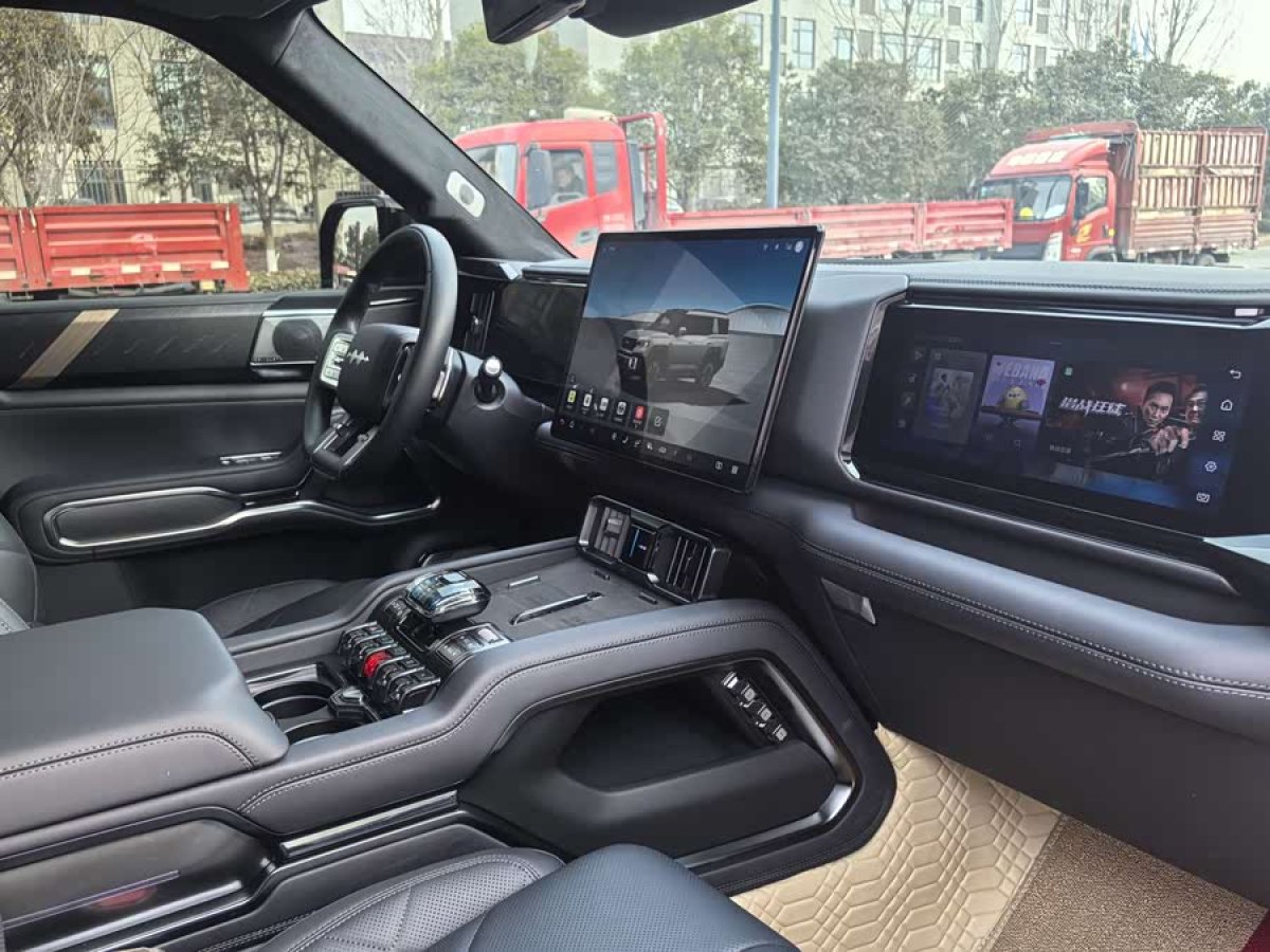 FangChengBao Leopard 8 2025 #8 FangChengBao Leopard 8 2025 car image #8