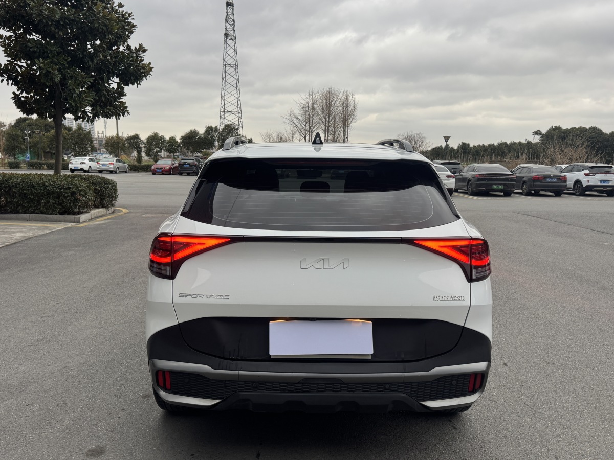 Kia Sportage 2024 car image #8