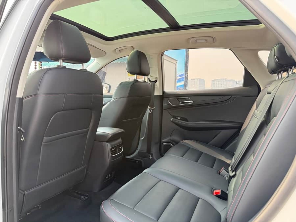 MG HS 2021 car image #8