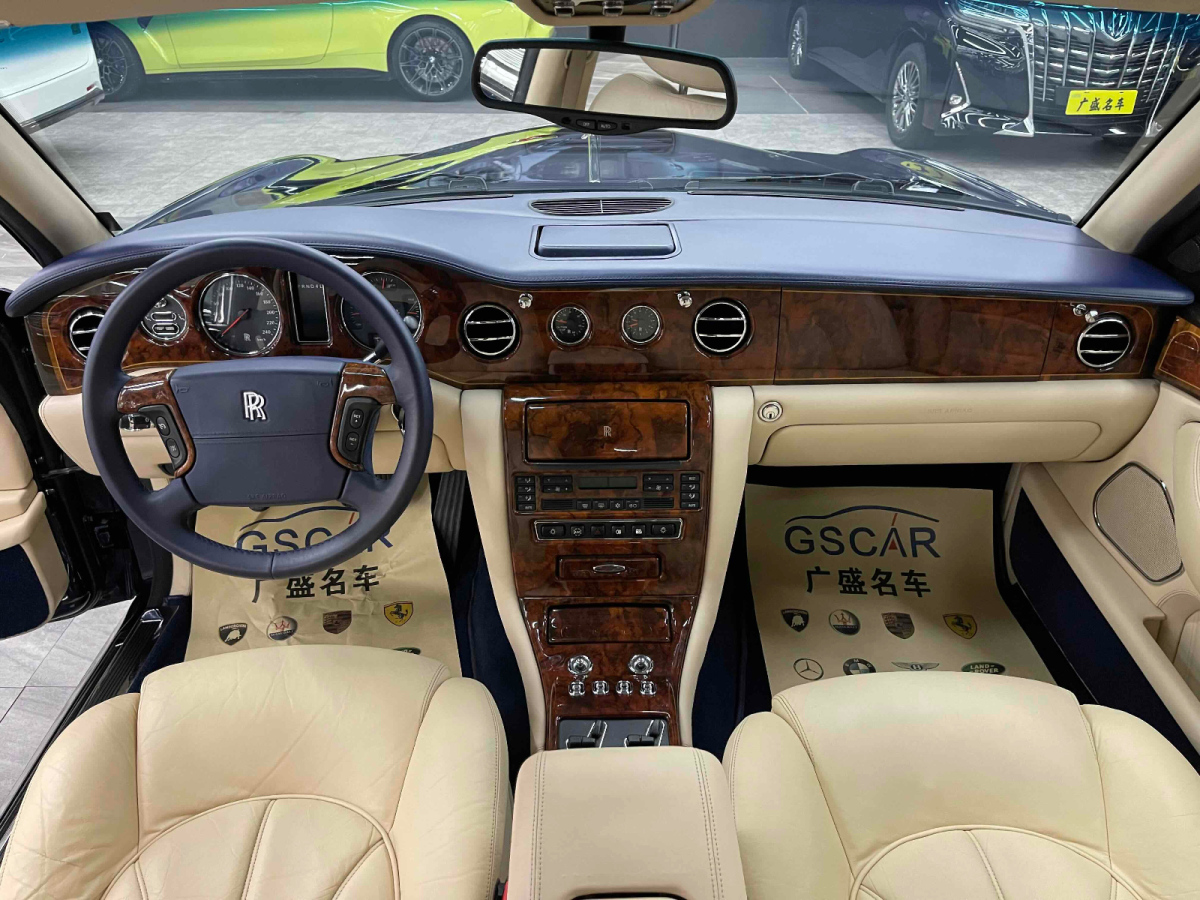 Rolls-Royce 2011 car image #8