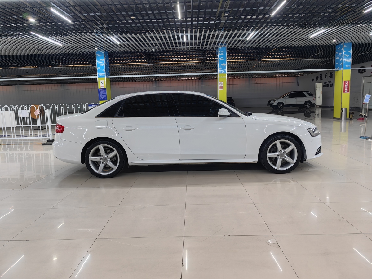 Audi 2014 car image #8