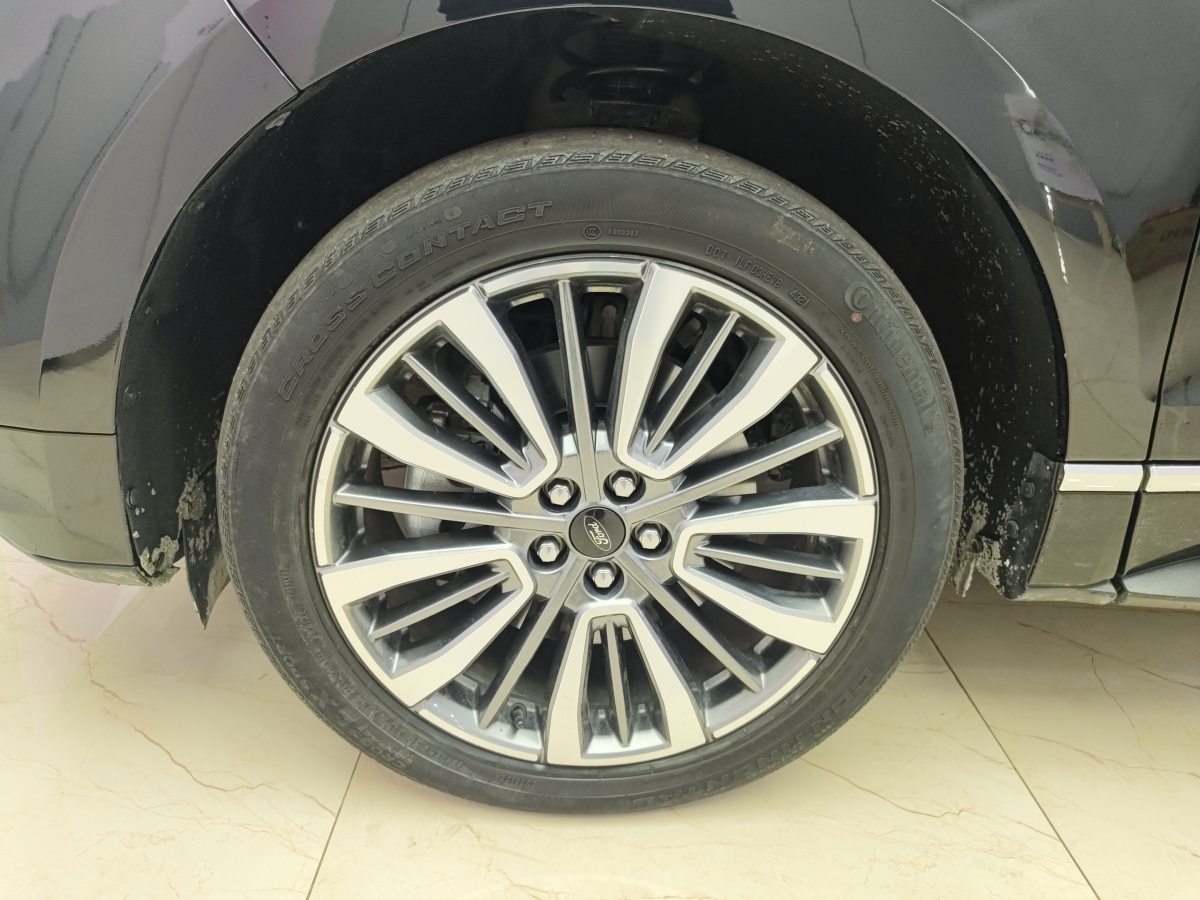 Ford Edge 2021 car image #8