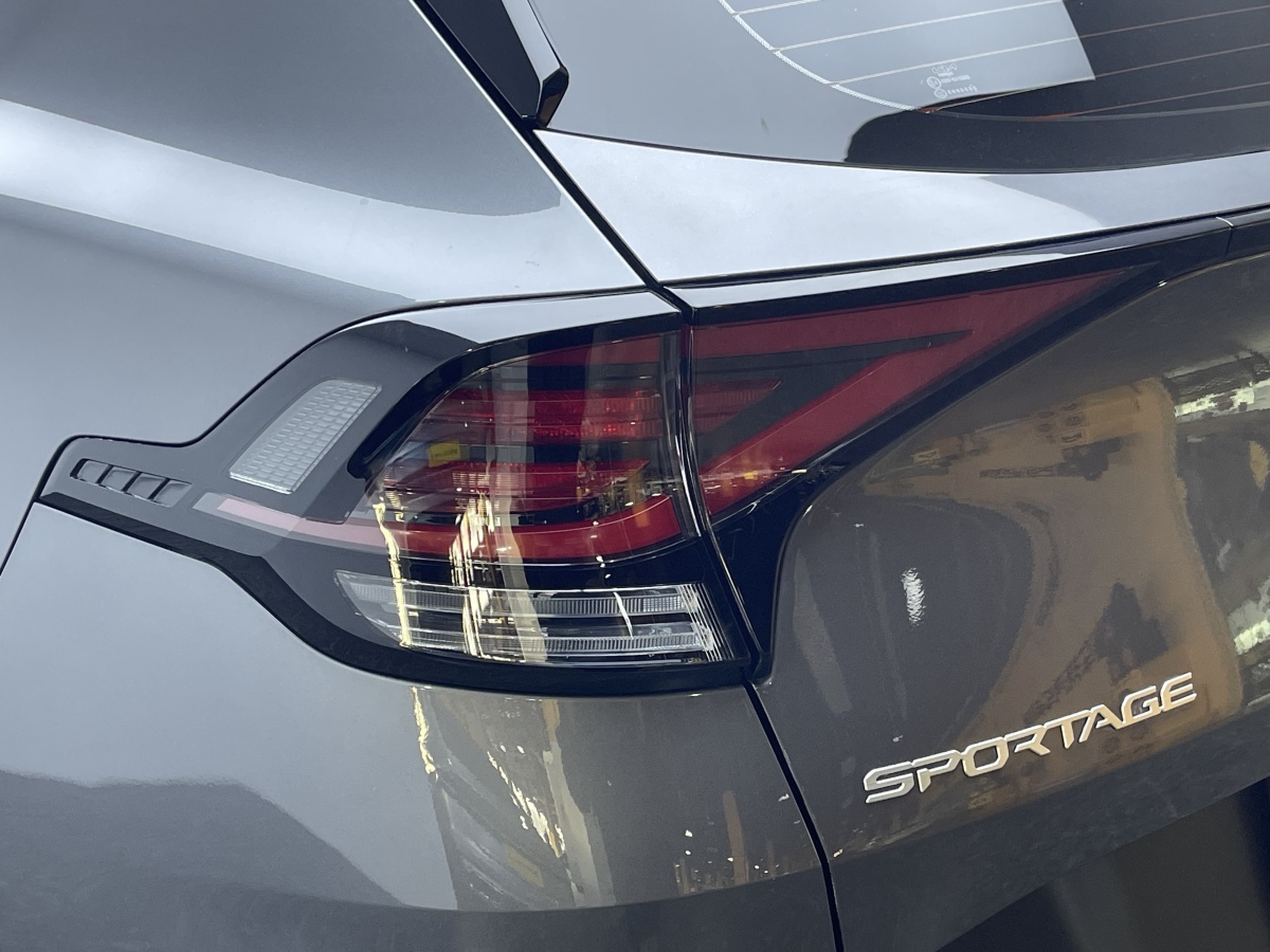 Kia Sportage 2025 car image #8