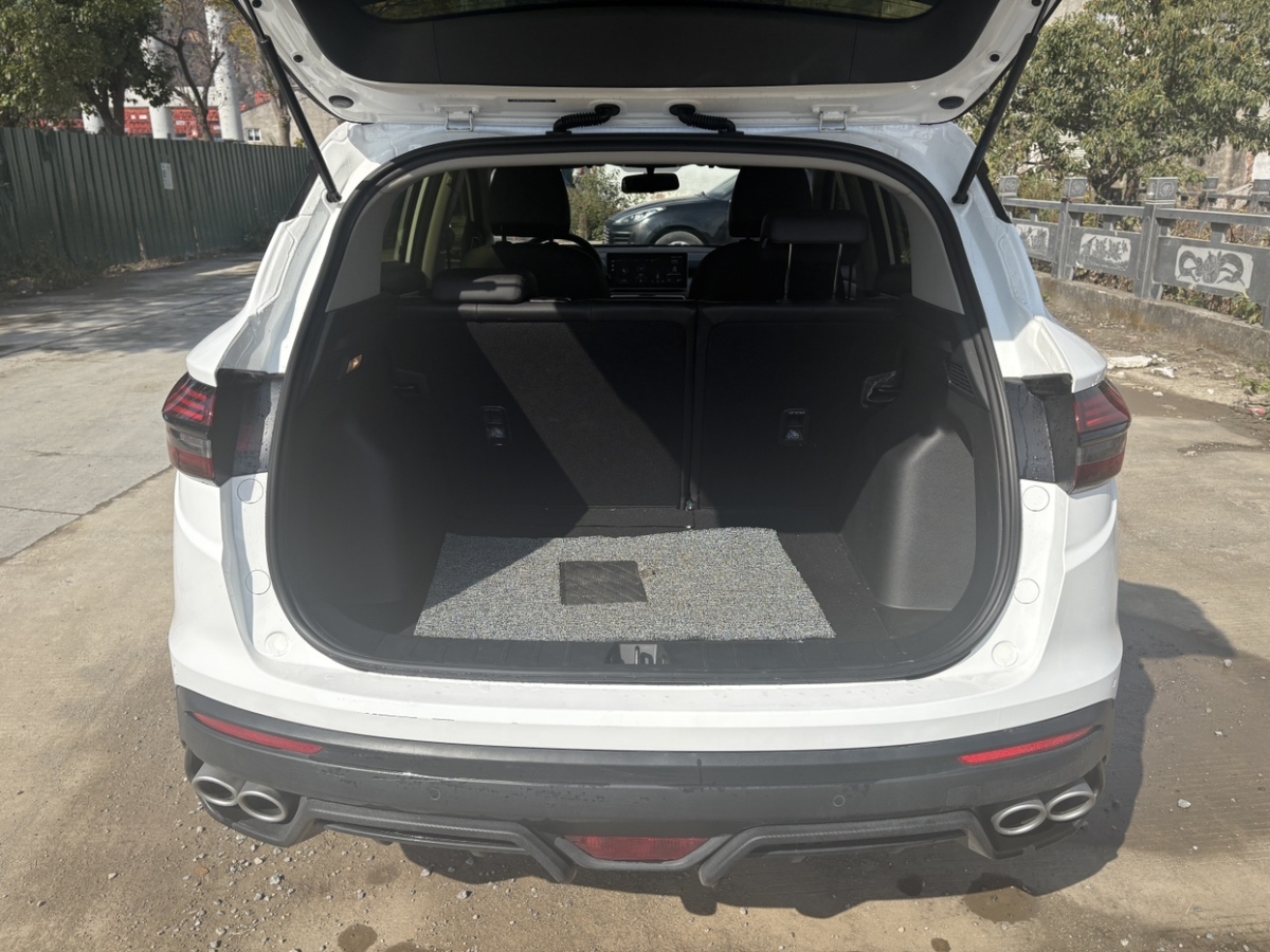 GEELY Coolray 2023 #8 GEELY Coolray 2023 car image #8