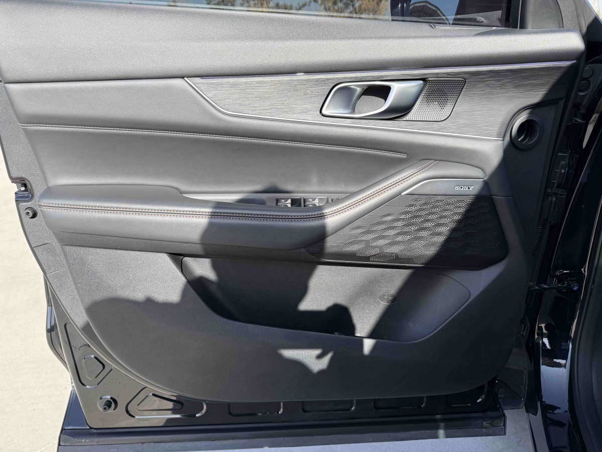 Changan UNI-K iDD 2022 #8 Changan UNI-K iDD 2022 car image #8