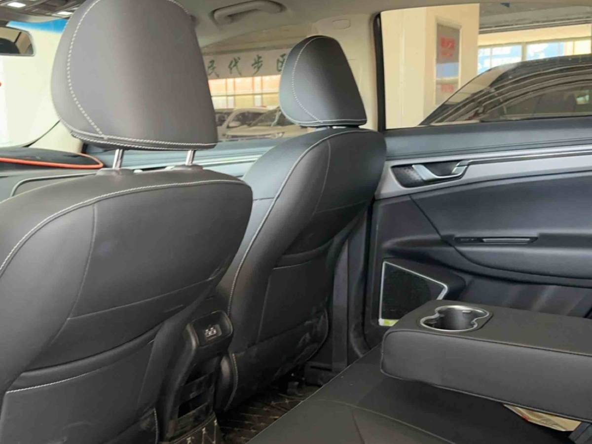 GEELY Emgrand GL 2018 car image #8