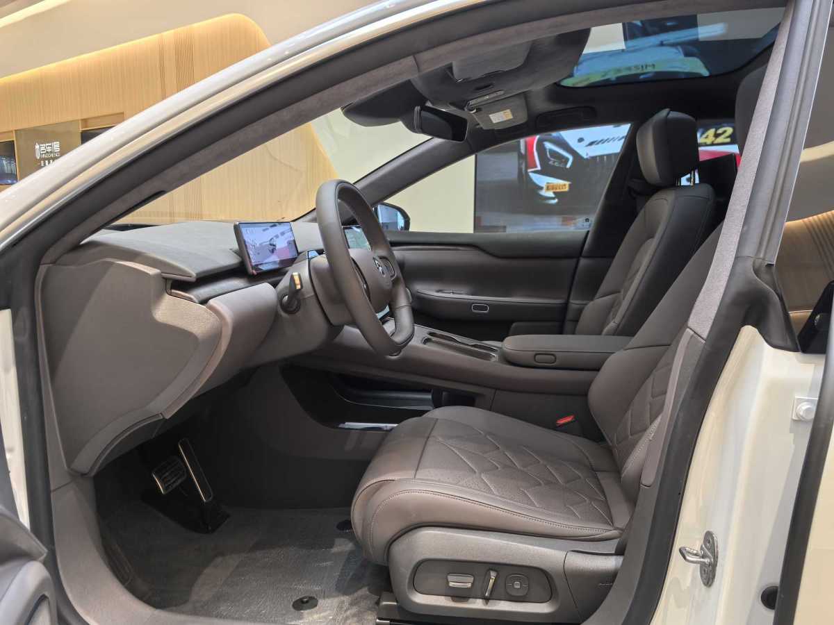 蔚来 蔚来ET7 2024 汽车图片 #8