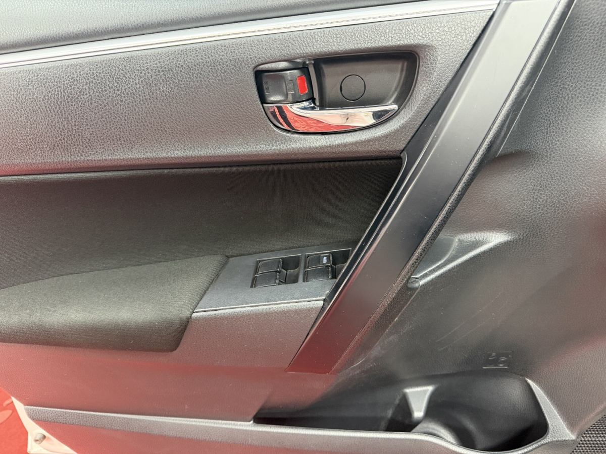 Toyota Corolla 2018 #8 Toyota Corolla 2018 car image #8