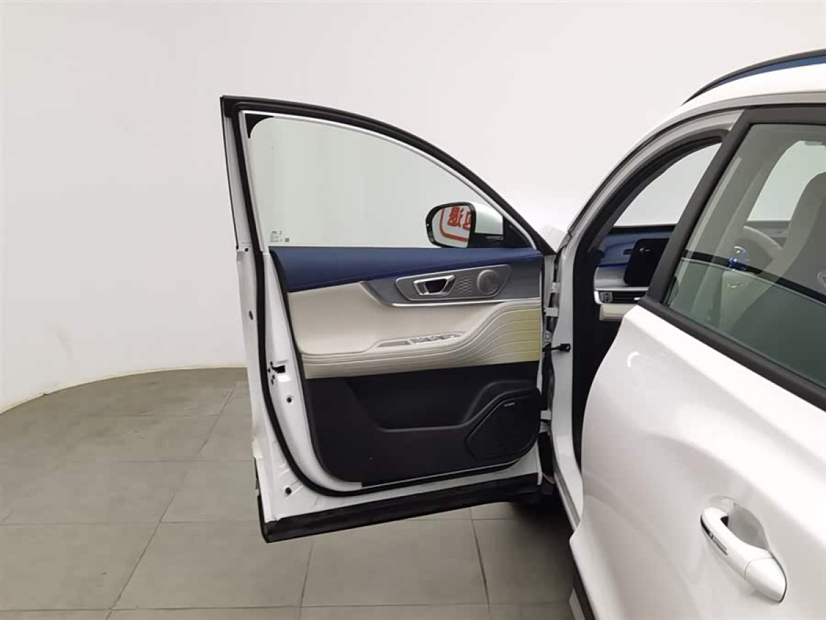 Chery Tiggo 7 Plus New Energy 2023 car image #8