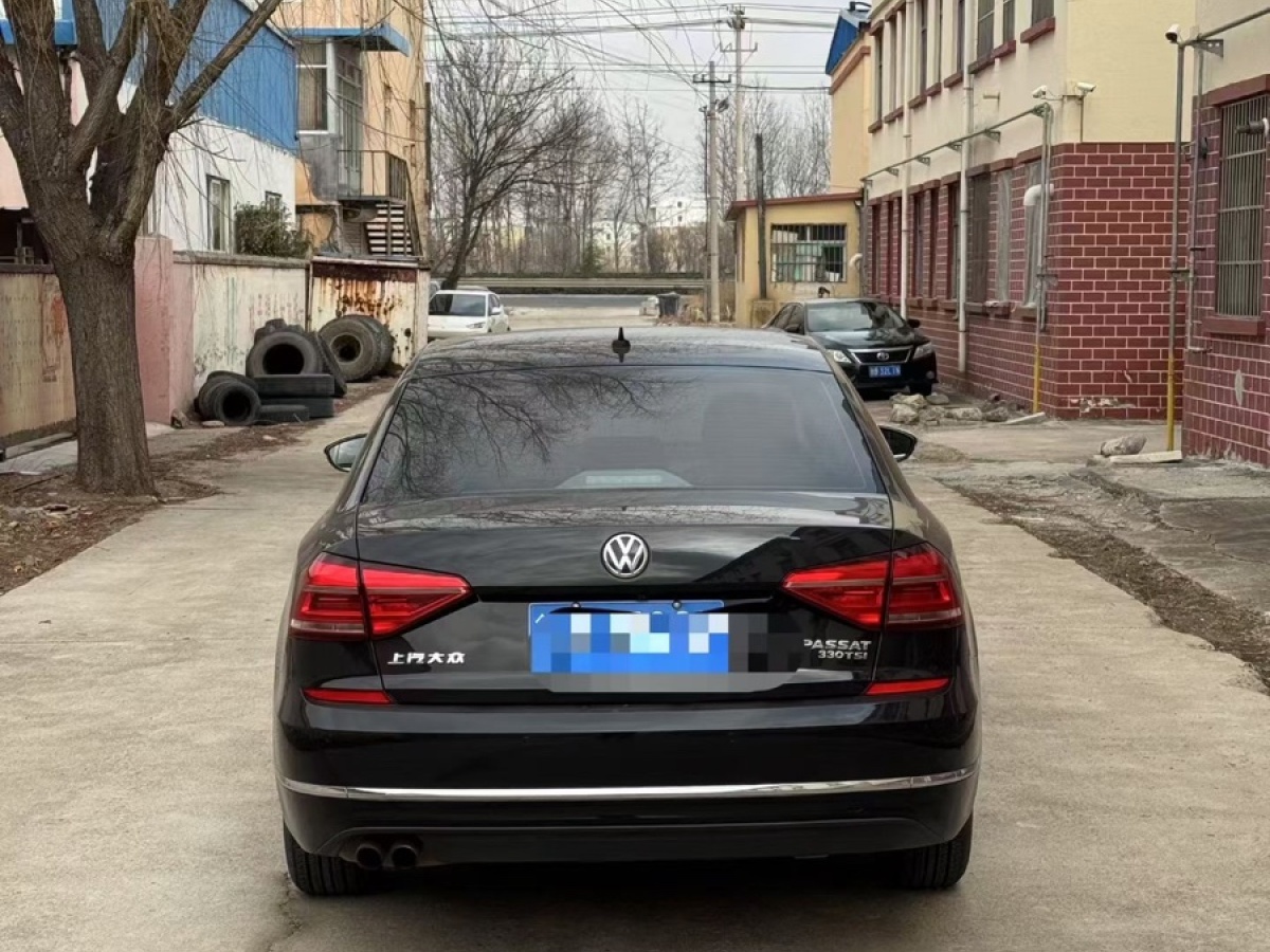 Volkswagen 2019 car image #8
