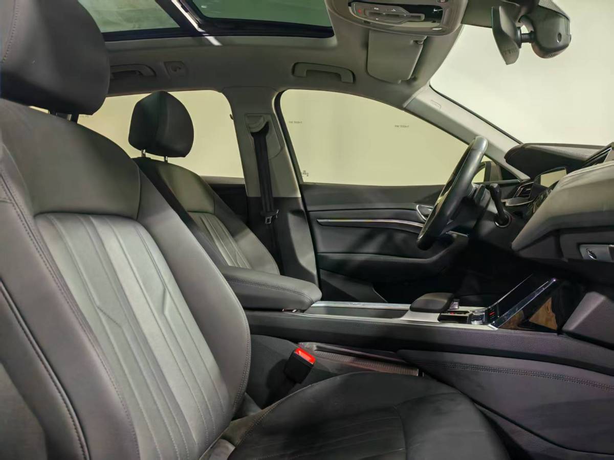 Audi Q7 New Energy 2020 #8 Audi Q7 New Energy 2020 car image #8