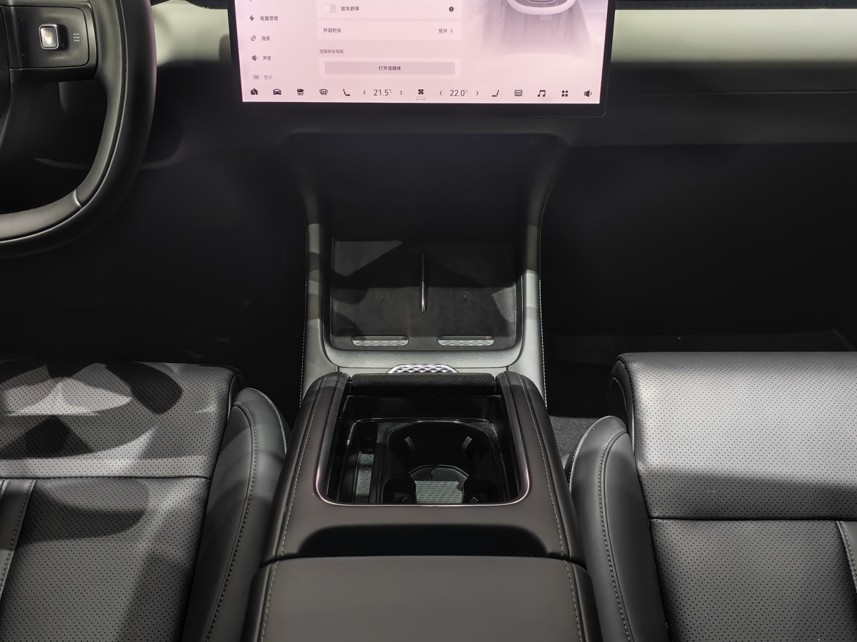 极氪 极氪007 2024 汽车图片 #8