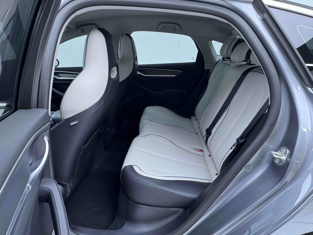 BYD Destroyer 05 2024 #8 BYD Destroyer 05 2024 car image #8