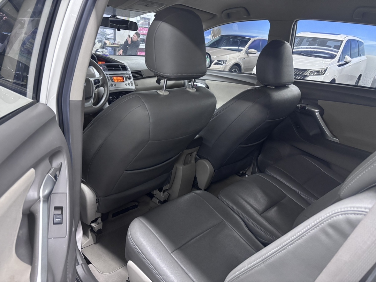 Toyota Verso 2016 immagine di auto #8