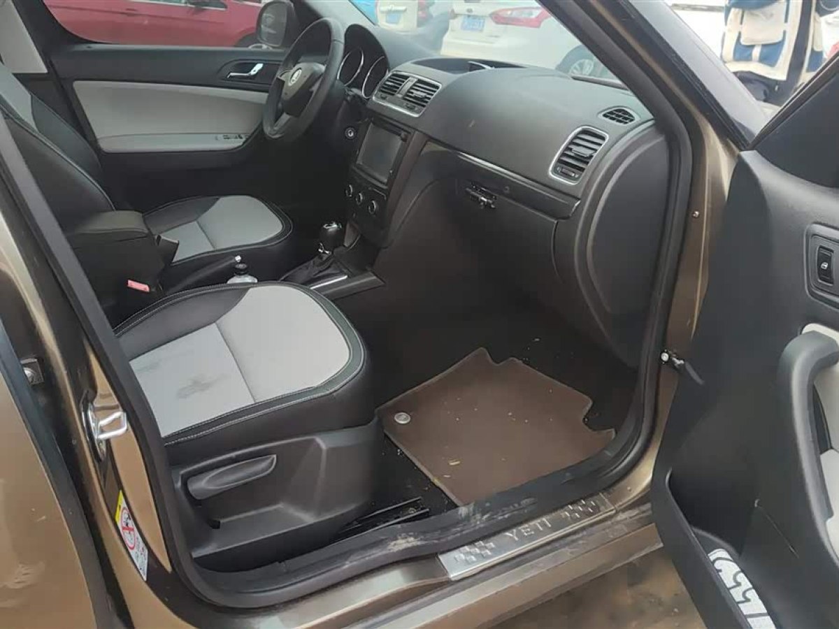 Skoda Yeti 2016 car image #8