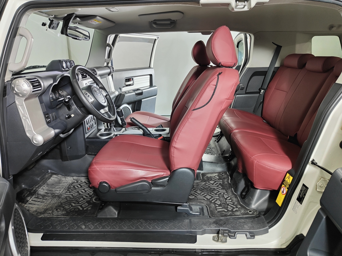 Toyota FJ Cruiser 2017 car image #8