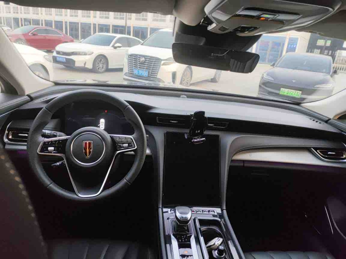 HongQi H5 2023 car image #8