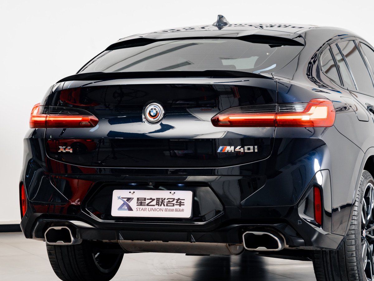 BMW X4 2023 immagine di auto #8