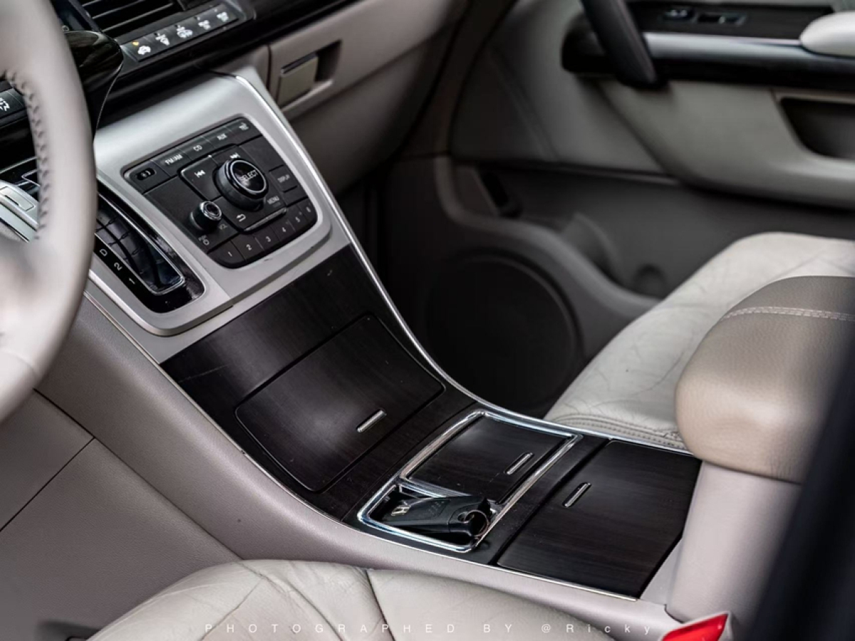 Honda Elysion 2013 صورة سيارة #8