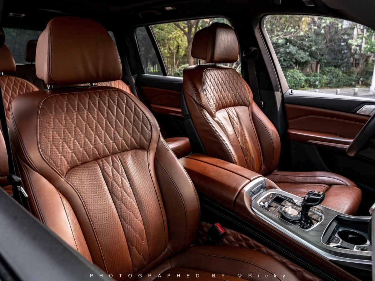 BMW X7 2020 immagine di auto #8