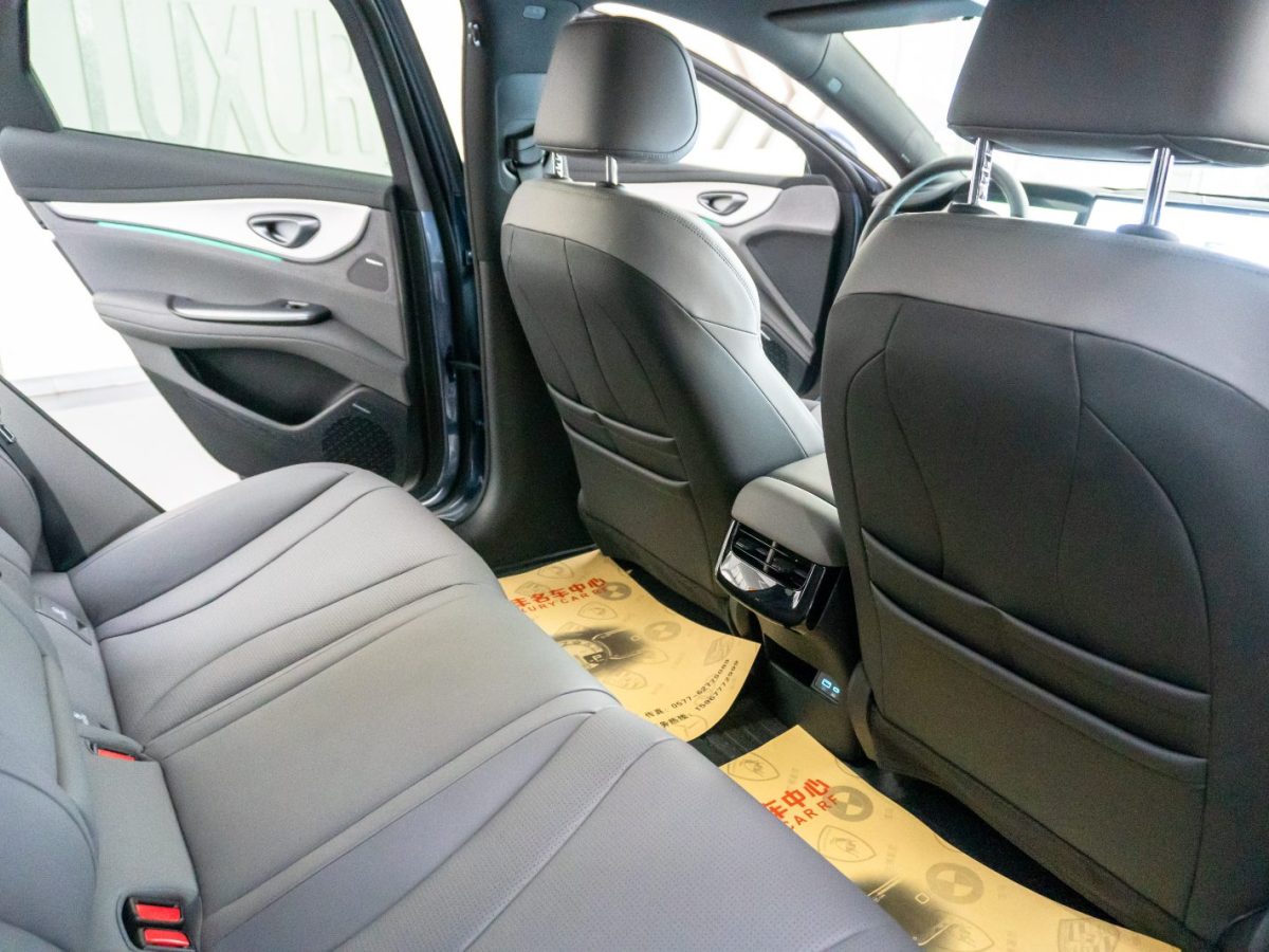 BYD Seal 07 DM-i 2024 صورة سيارة #8