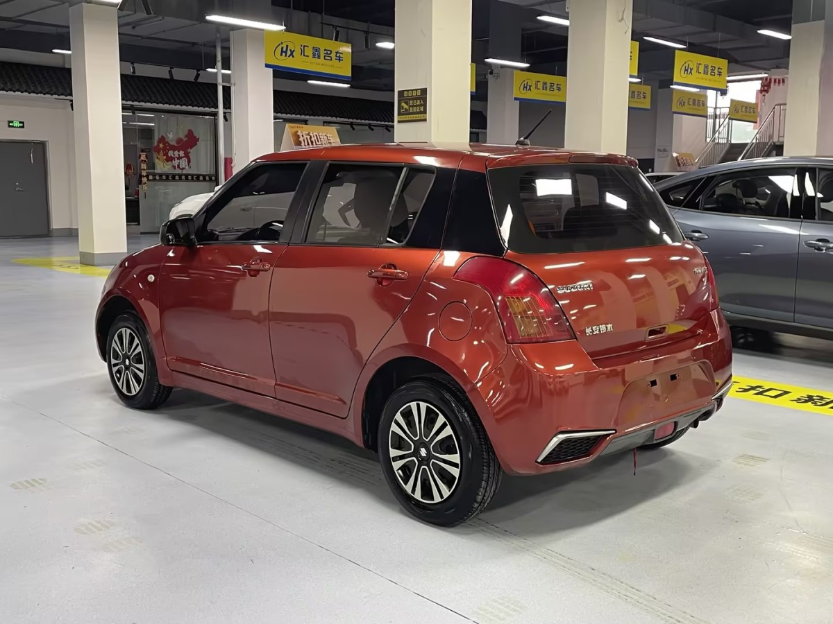 Suzuki Swift 2014 car image #8