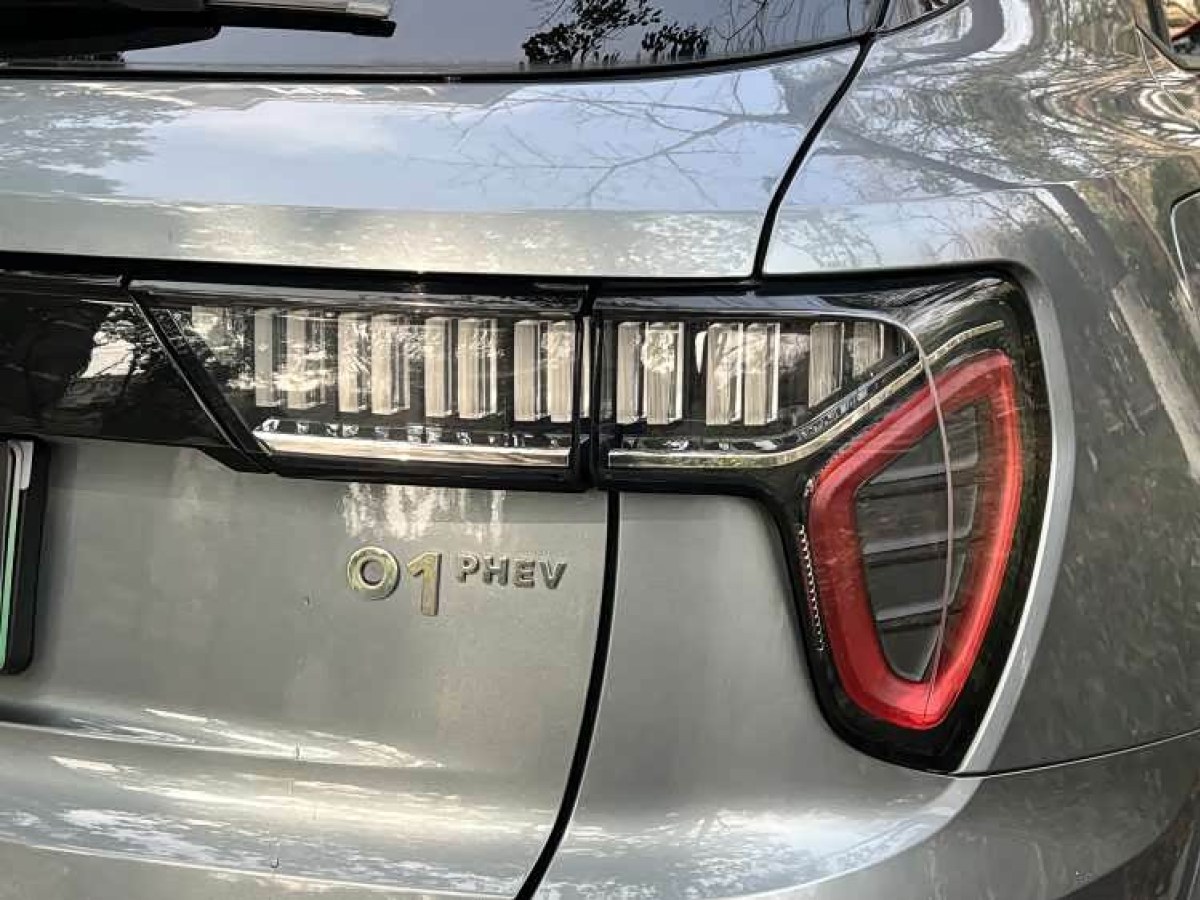 Lynk & Co 01 EM-P 2018 car image #8