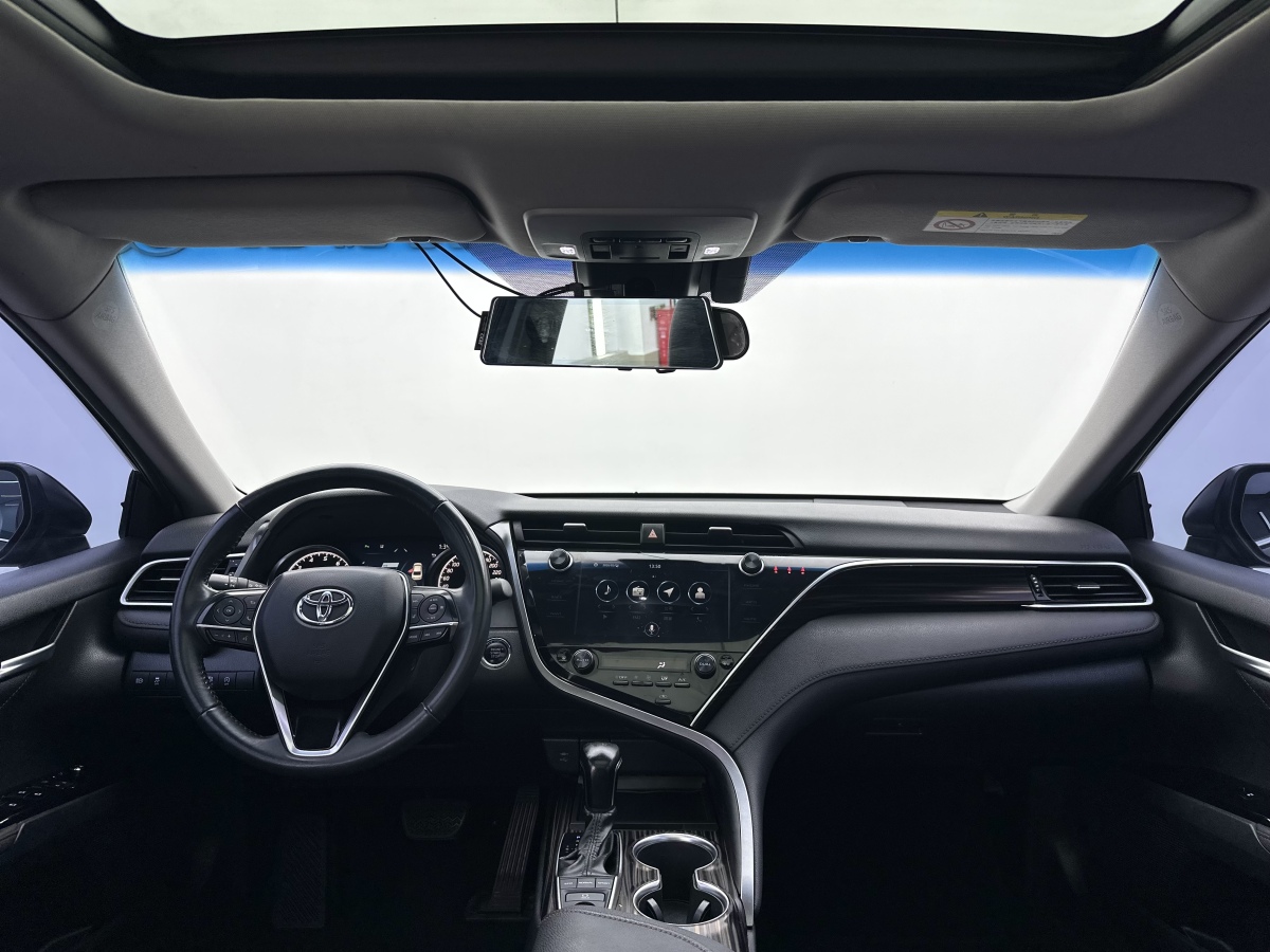 Toyota Camry 2020 #8 Toyota Camry 2020 car image #8