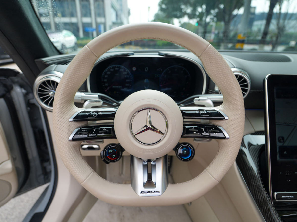 Mercedes-Benz SL AMG 2024 صورة سيارة #8