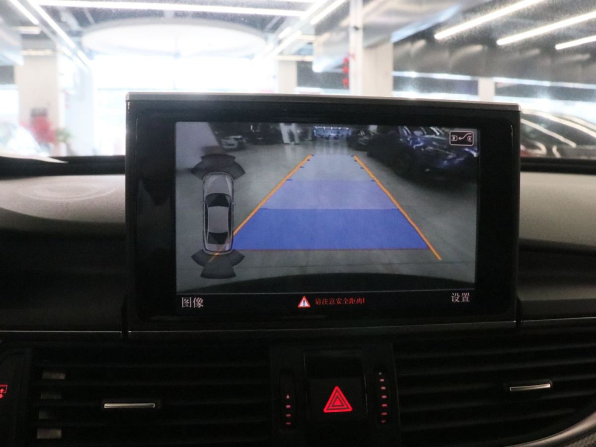Audi 2014 car image #8
