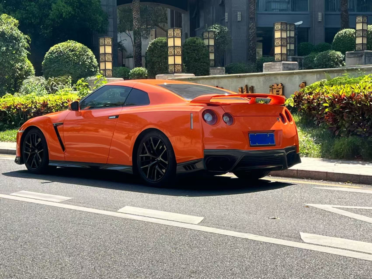 日产 日产GT-R 2017 汽车图片 #8