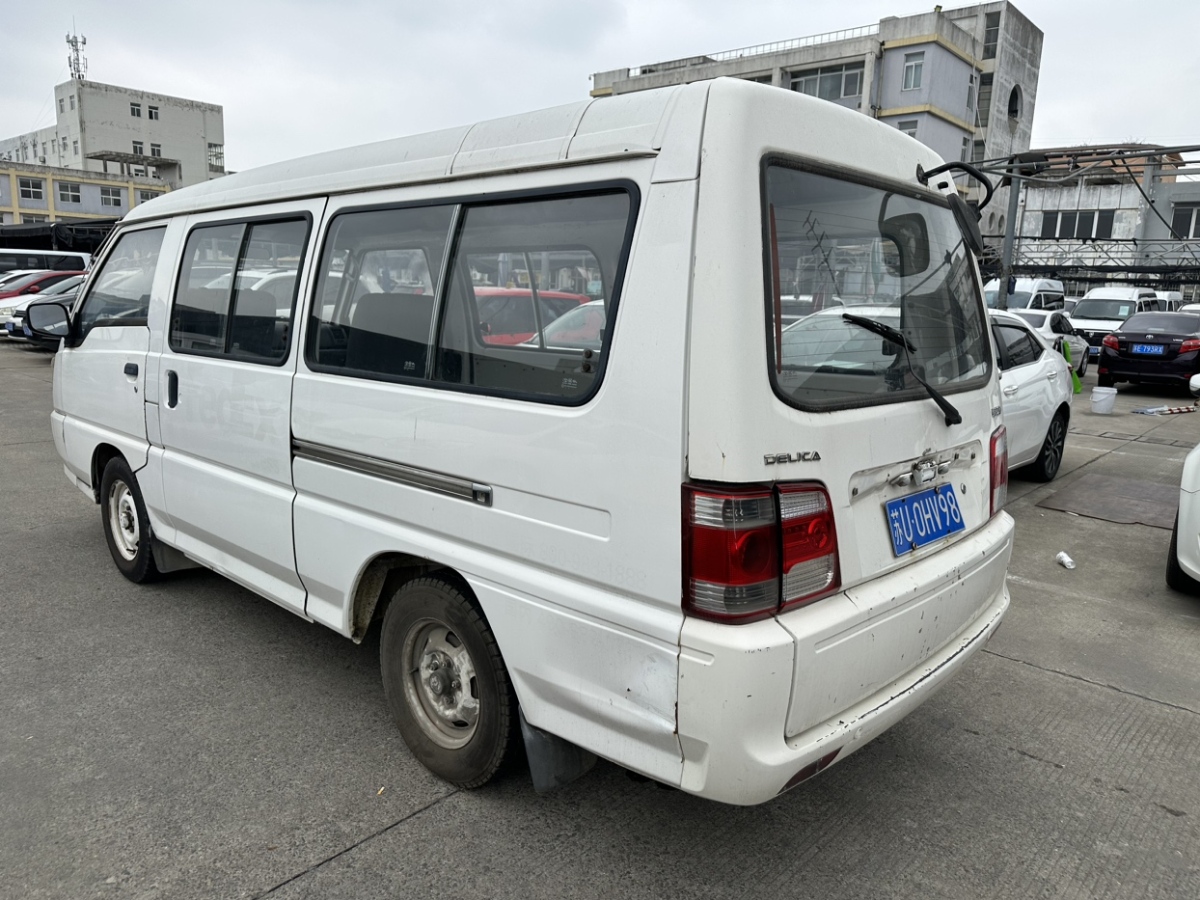 Soueast Delica 2013 car image #8