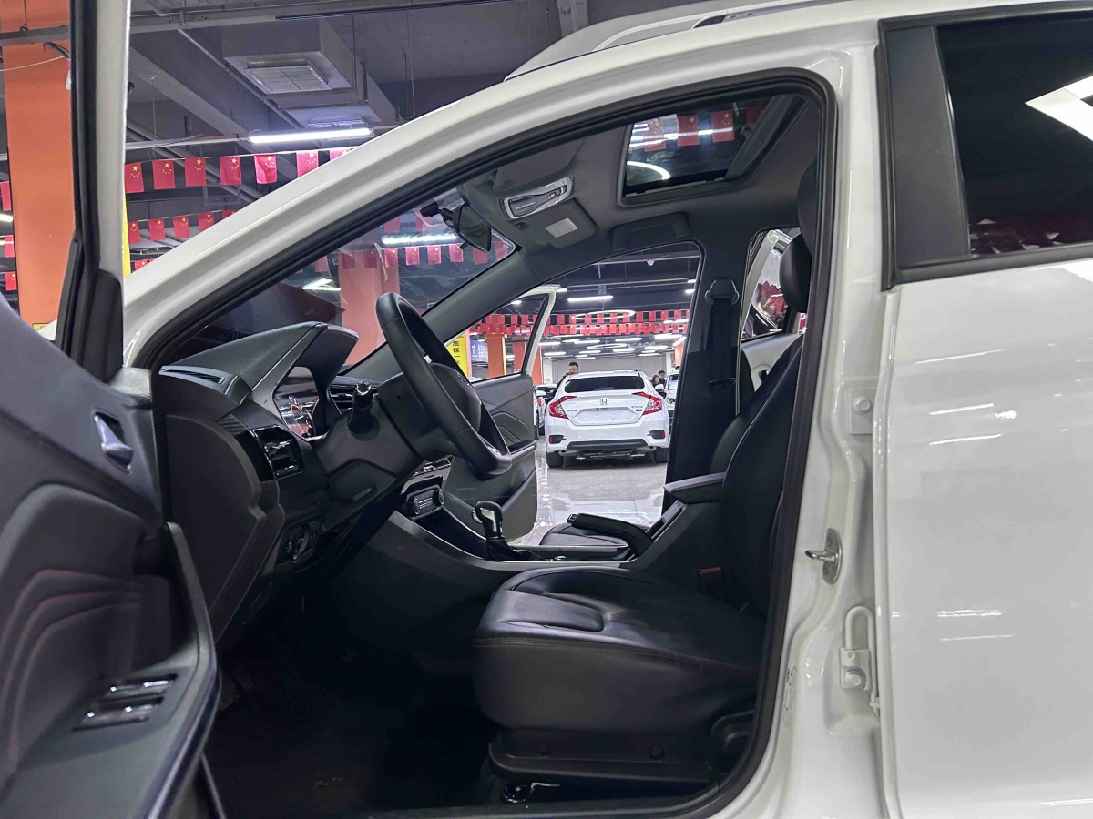Chery Tiggo 3x 2022 #8 Chery Tiggo 3x 2022 car image #8