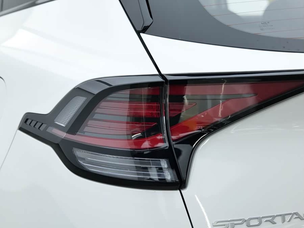 起亚 狮铂拓界 2025 汽车图片 #8