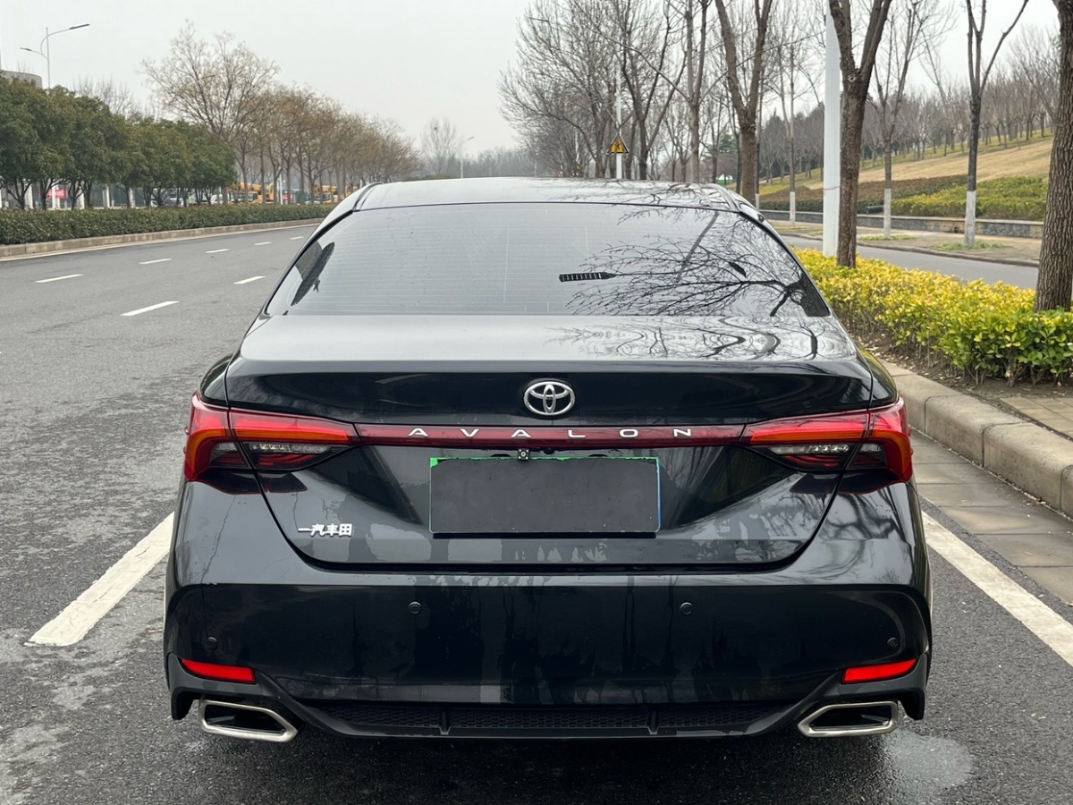 Toyota Avalon 2020 car image #8