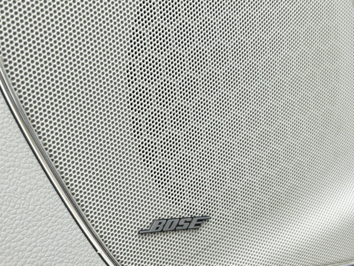 HongQi H7 2013 image de voiture #8