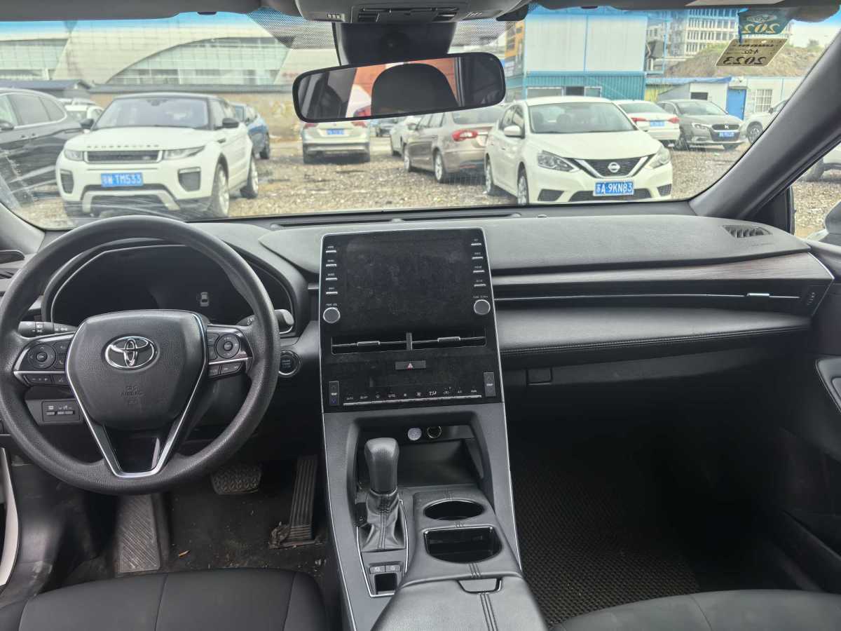 Toyota Avalon 2022 car image #8
