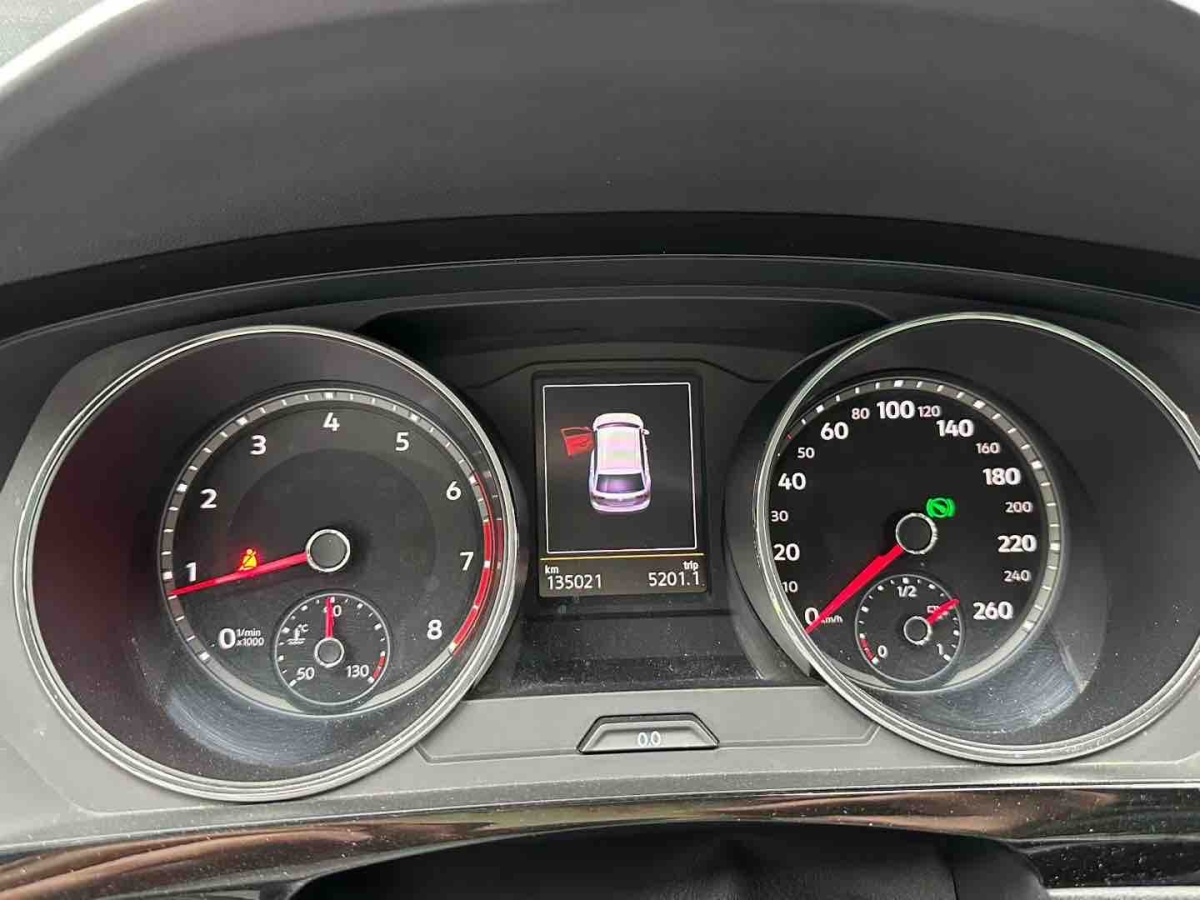 Volkswagen Tiguan X 2017 imagem de carro #8