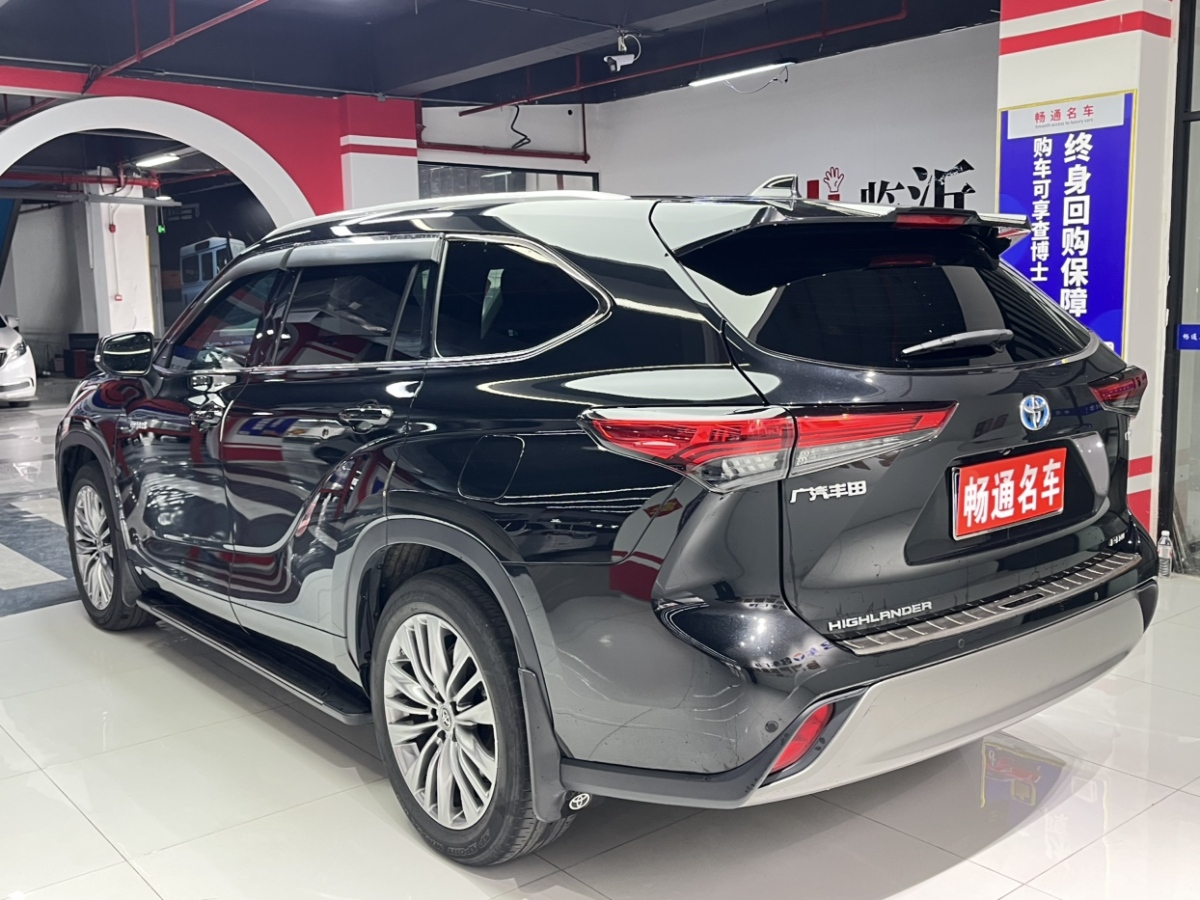 Toyota Highlander 2023 car image #8