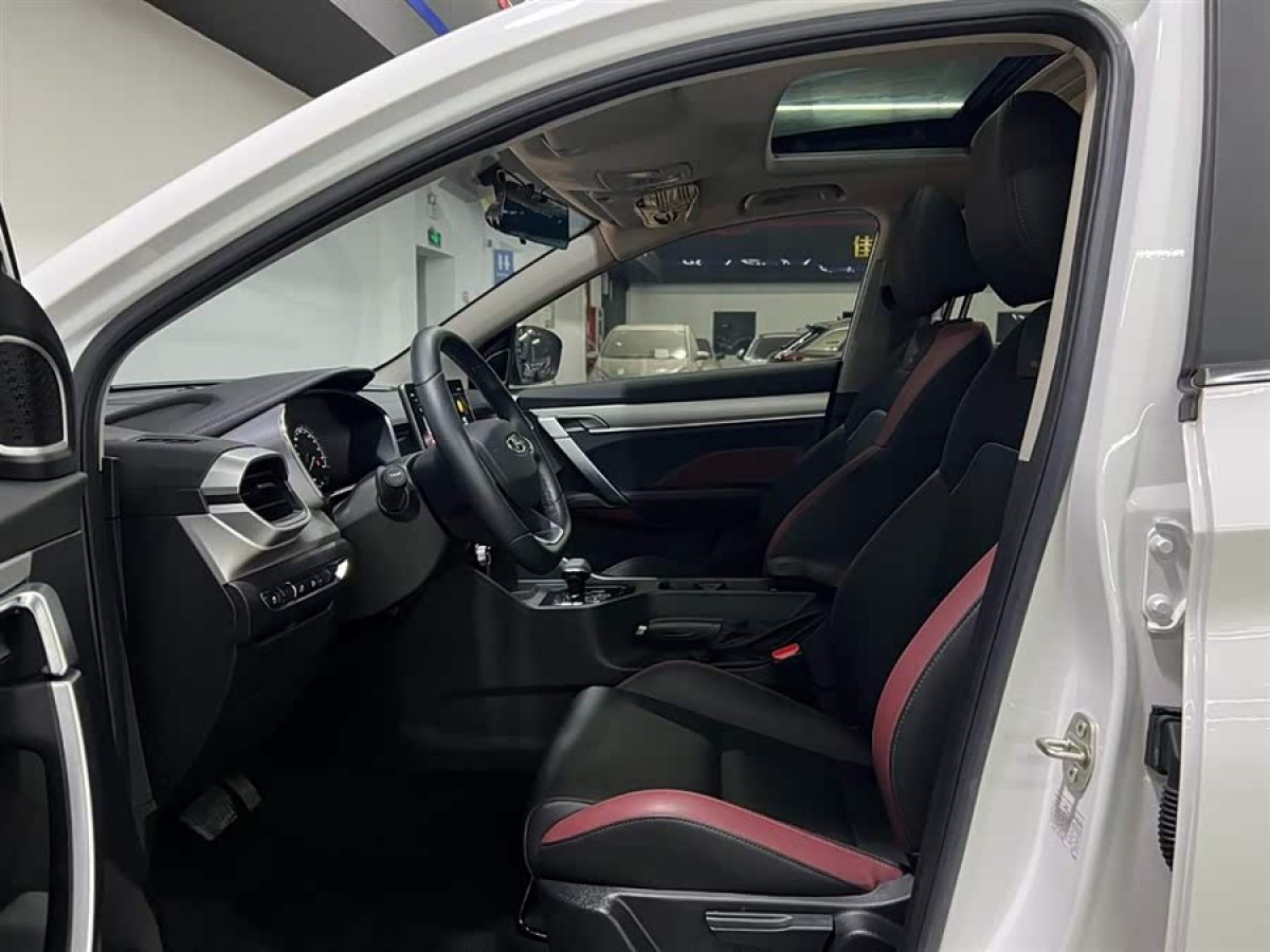 GEELY Coolray 2021 #8 GEELY Coolray 2021 car image #8