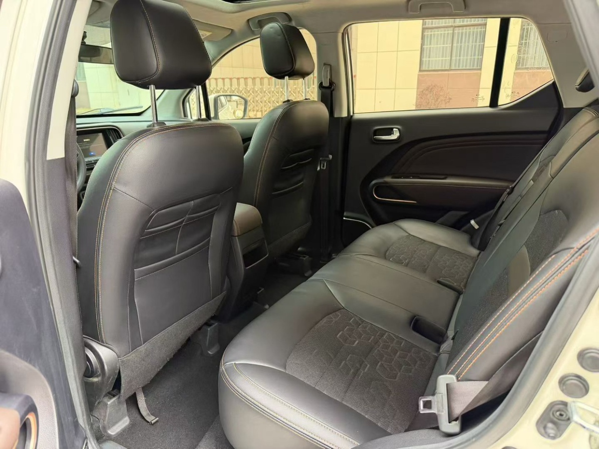 GAC Trumpchi GS3 2018 car image #8